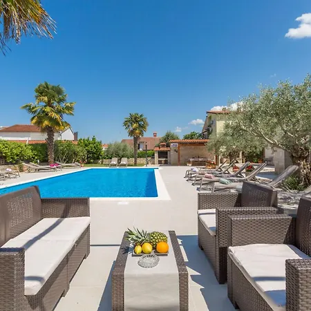 Paradiso Fuer 2 Personen Mit Pool דירה