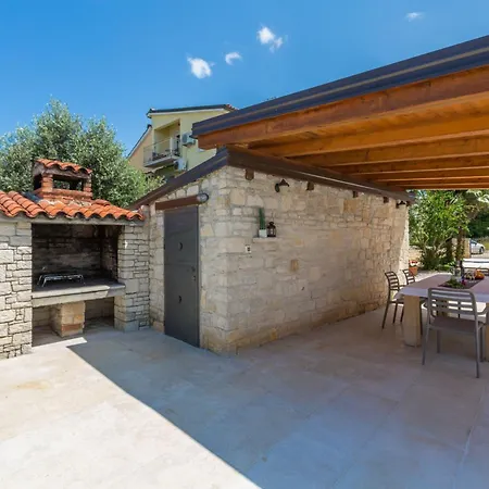 Paradiso Fuer 2 Personen Mit Pool Apartment Porec